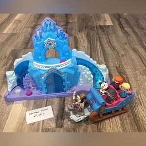 Little People Disney’s Frozen Ice Castle Playset with Figures